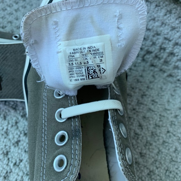 Classic Gray Converse - Picture 2 of 4